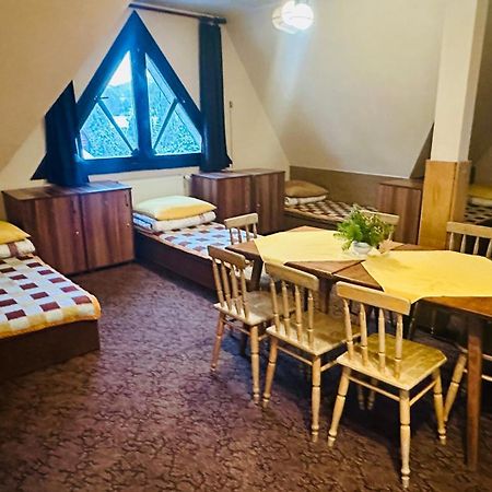 Hostel Miedzynarodowe Schronisko Mlodziezowe Ptsm Szarotka Zakopane Exteriér fotografie