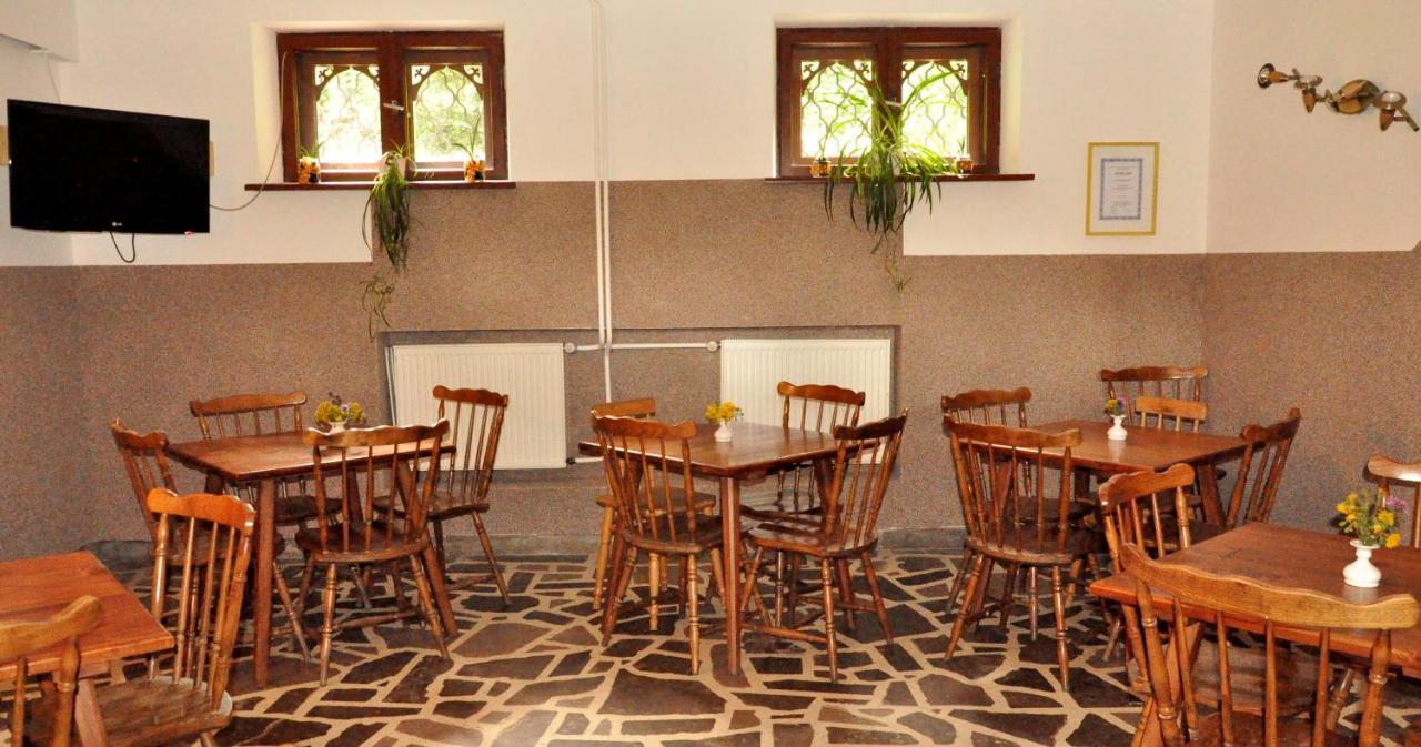 Hostel Miedzynarodowe Schronisko Mlodziezowe Ptsm Szarotka Zakopane Exteriér fotografie