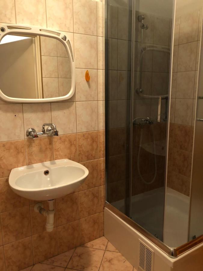 Hostel Miedzynarodowe Schronisko Mlodziezowe Ptsm Szarotka Zakopane Exteriér fotografie