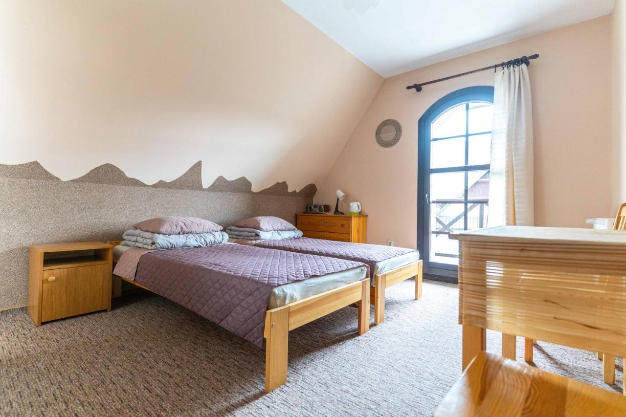 Hostel Miedzynarodowe Schronisko Mlodziezowe Ptsm Szarotka Zakopane Exteriér fotografie