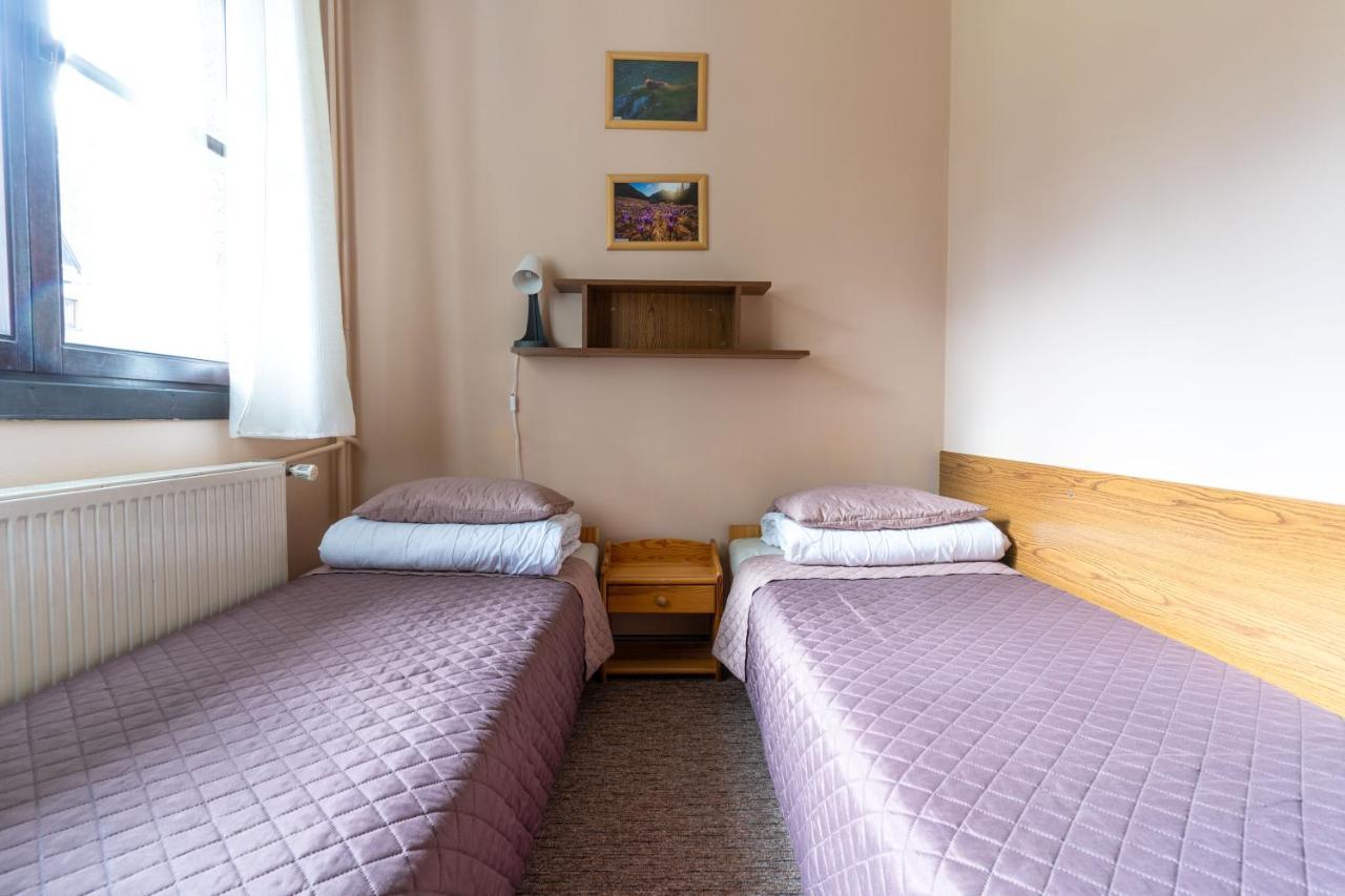 Hostel Miedzynarodowe Schronisko Mlodziezowe Ptsm Szarotka Zakopane Exteriér fotografie