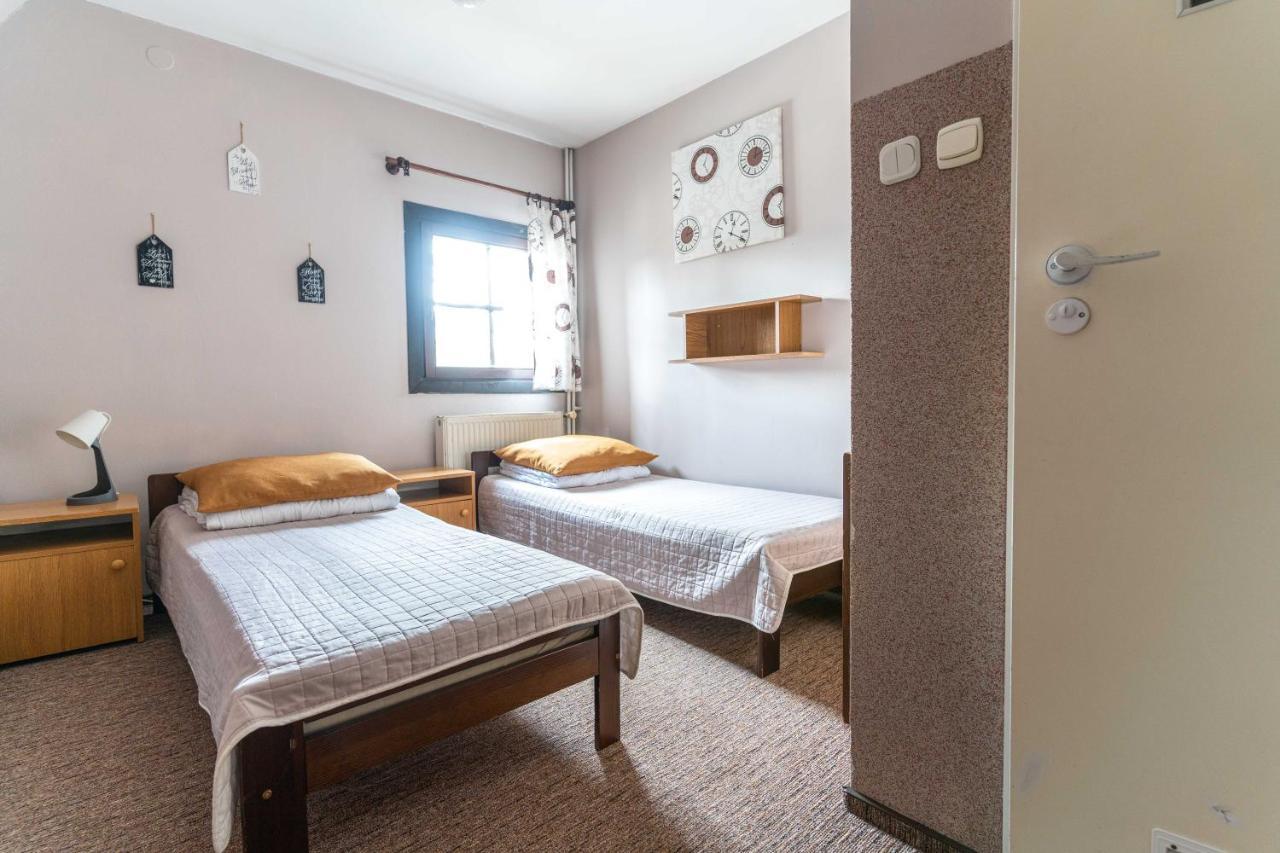 Hostel Miedzynarodowe Schronisko Mlodziezowe Ptsm Szarotka Zakopane Exteriér fotografie