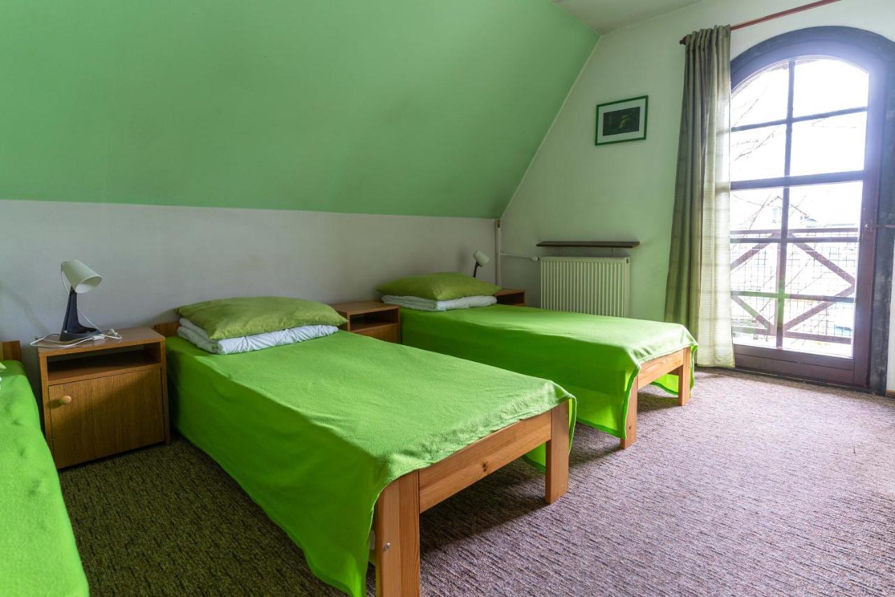 Hostel Miedzynarodowe Schronisko Mlodziezowe Ptsm Szarotka Zakopane Exteriér fotografie