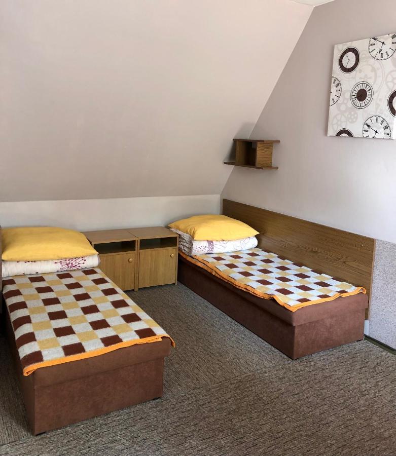 Hostel Miedzynarodowe Schronisko Mlodziezowe Ptsm Szarotka Zakopane Exteriér fotografie
